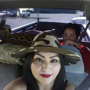 Meet your Posher, Christina